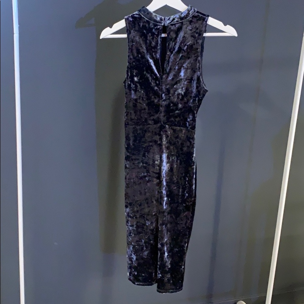 ASTR Avalon Velvet Dress in Sapphire - Picture 4 of 5